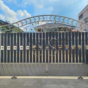ร้านรับติดตั้งประตูสแตนเลส